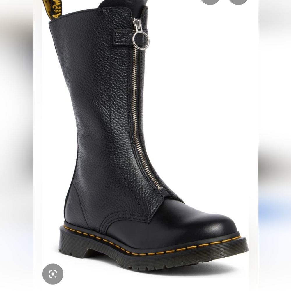 Doc Marten 1B99 Zip Front Boots